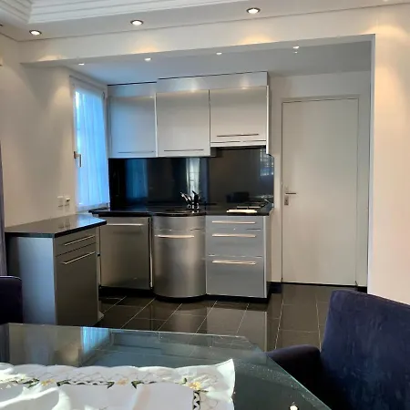 Casa Larisch Apartamento *